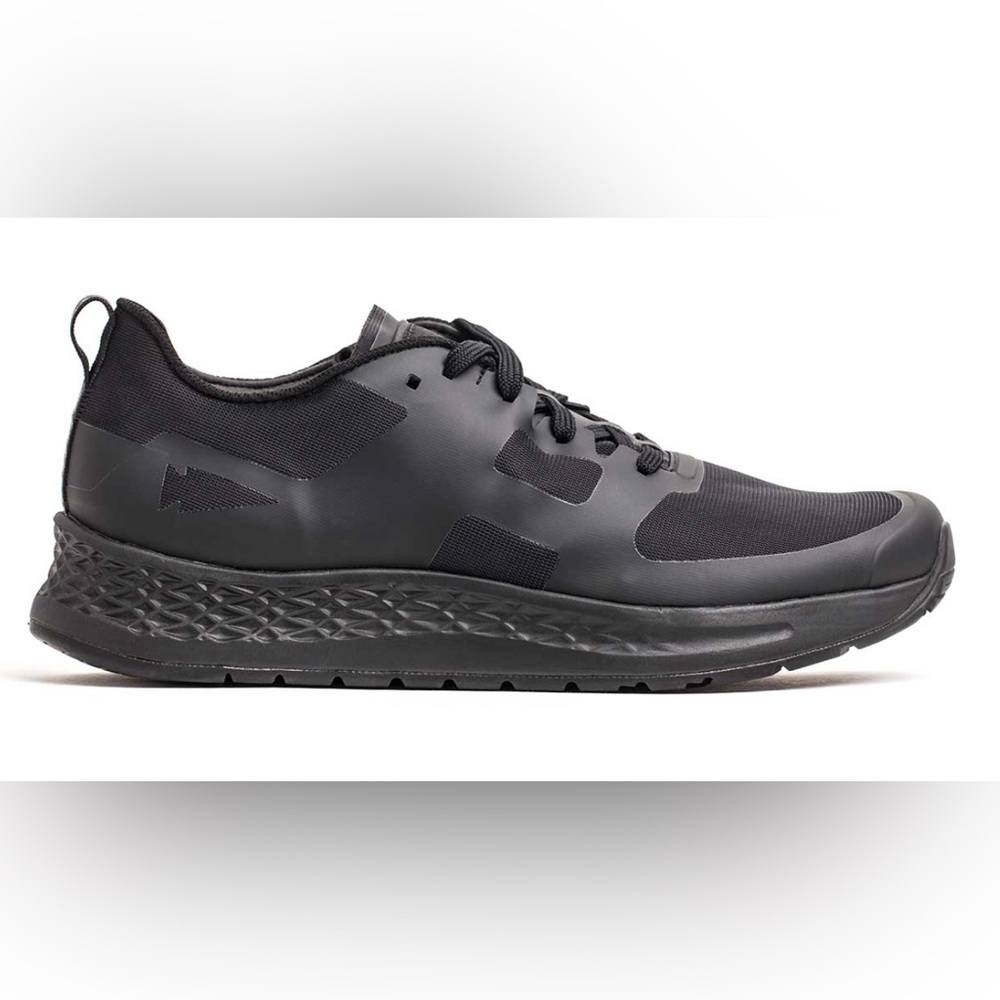 MEN'S GORUCK ROUGH RUNNERS - BLACKOUT Sz 12.5 New in Box